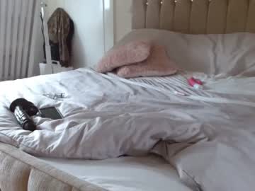 webcam girl sexy_english_milf capture image #237