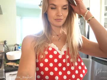 webcam girl phoenix_taylor capture image #1583625