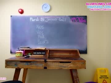 webcam girl livecleo capture image #3579347