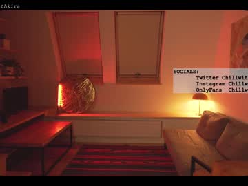 webcam girl chillwithkira capture image #1826994