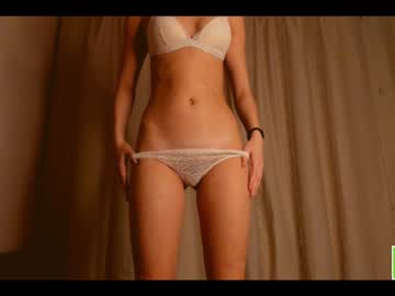 webcam girl amandamedrano capture image #3556195