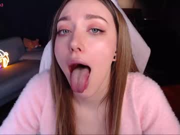 webcam girl uwuxo capture image #3516672