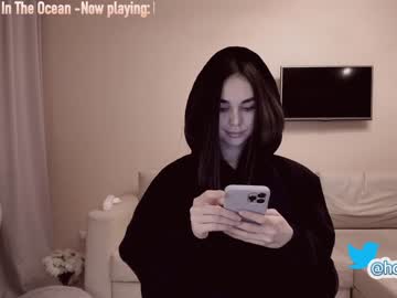 webcam girl hollyextra capture image #642839