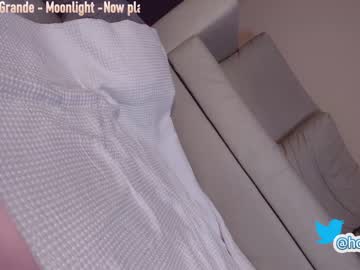 webcam girl hollyextra capture image #376009