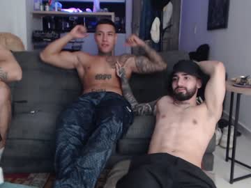 webcam man fratguysonline capture image #2317207