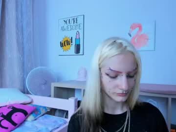 webcam girl erika__lodge capture image #2242366