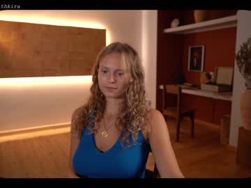 webcam girl chillwithkira capture image #2603520