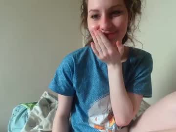 webcam girl k_rissy capture image #3986336