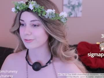 webcam girl runesy capture image #2138410