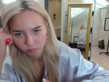 webcam girl ari_1_1 capture image #3964580