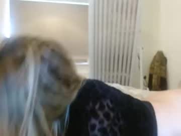 webcam girl sexy_english_milf capture image #8450