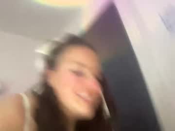 webcam girl lunamckenzieee capture image #3988588
