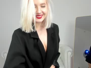 webcam girl oliviabr0wn capture image #3287782
