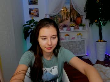webcam girl carolineprise capture image #675842