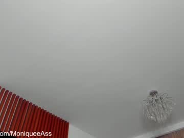 webcam girl moniqueeass capture image #3132971