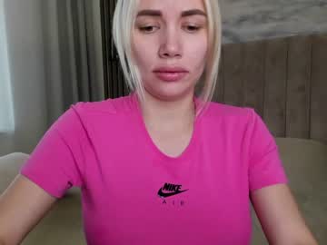 webcam girl dontbeshybaby capture image #243503