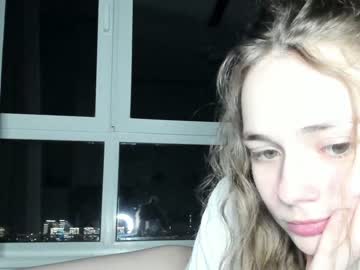 webcam girl mxxnsxsul capture image #2416063