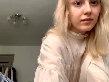 webcam girl holydori capture image #1386274