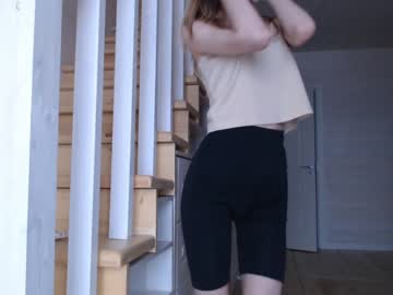 webcam girl princess__aurora capture image #3703760