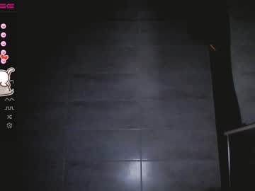 webcam girl small_blondee capture image #3253411