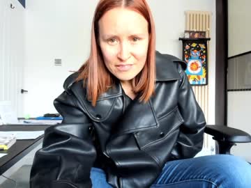 webcam girl eatmypie69 capture image #2793153