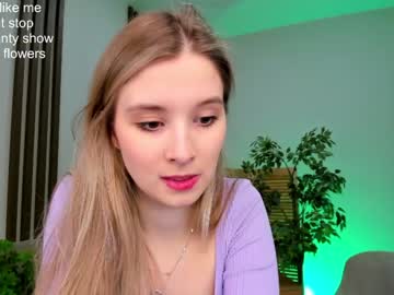 webcam girl milablush capture image #3639933