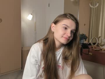 webcam girl loradutt capture image #4070302