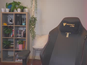 webcam girl sunniedayz capture image #3290952