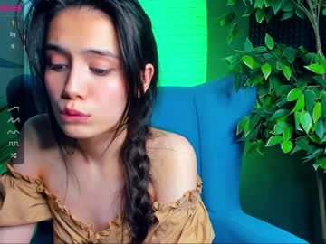 webcam girl aimeebaca capture image #1678374