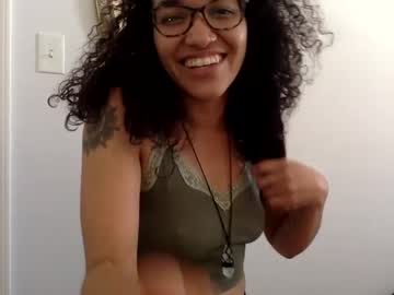 webcam girl honeyglo capture image #4002451
