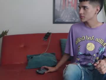 webcam man fratguysonline capture image #2833151