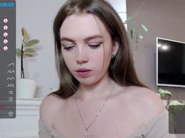 webcam girl small_blondee capture image #2845558