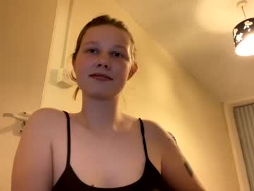 webcam girl mamabea capture image #2932282