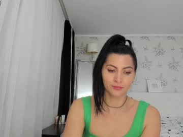 webcam girl cum4myass capture image #2803677