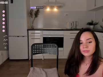 webcam girl intrigueeme capture image #3219228