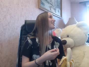 webcam girl ariana_777 capture image #1715972