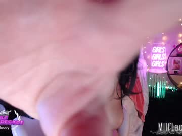 webcam girl milf_lacey capture image #2295209