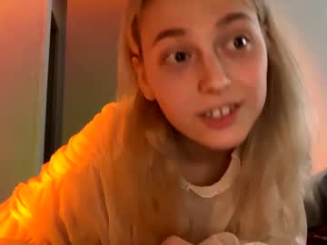 webcam girl holydori capture image #1386757