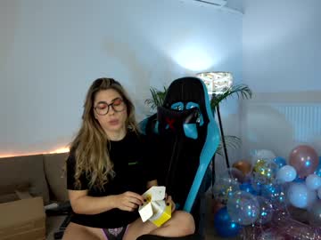 webcam girl naughtyrider69 capture image #2526236