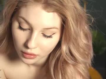 webcam girl nicole_soft capture image #2270564