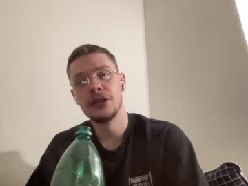 webcam man ironthud capture image #3620410