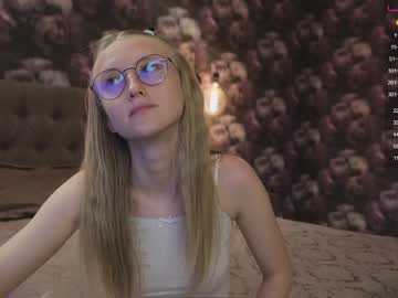 webcam girl angeellina capture image #2035127