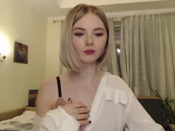 webcam girl yvaine777 capture image #828178