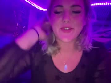 webcam girl aphrodite_sent_me capture image #3962658