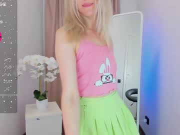 webcam girl betty_lovee capture image #4027588