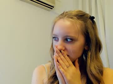 webcam girl moodofthemoon capture image #3964719