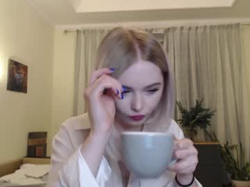 webcam girl yvaine777 capture image #857679