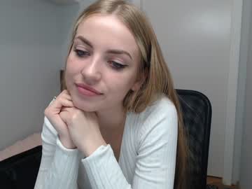 webcam girl nicole_mia capture image #2843669
