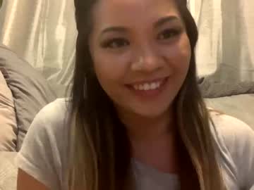 webcam girl naya_islander capture image #1908546