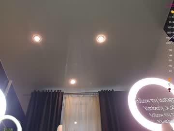 webcam girl queenafina capture image #2019280
